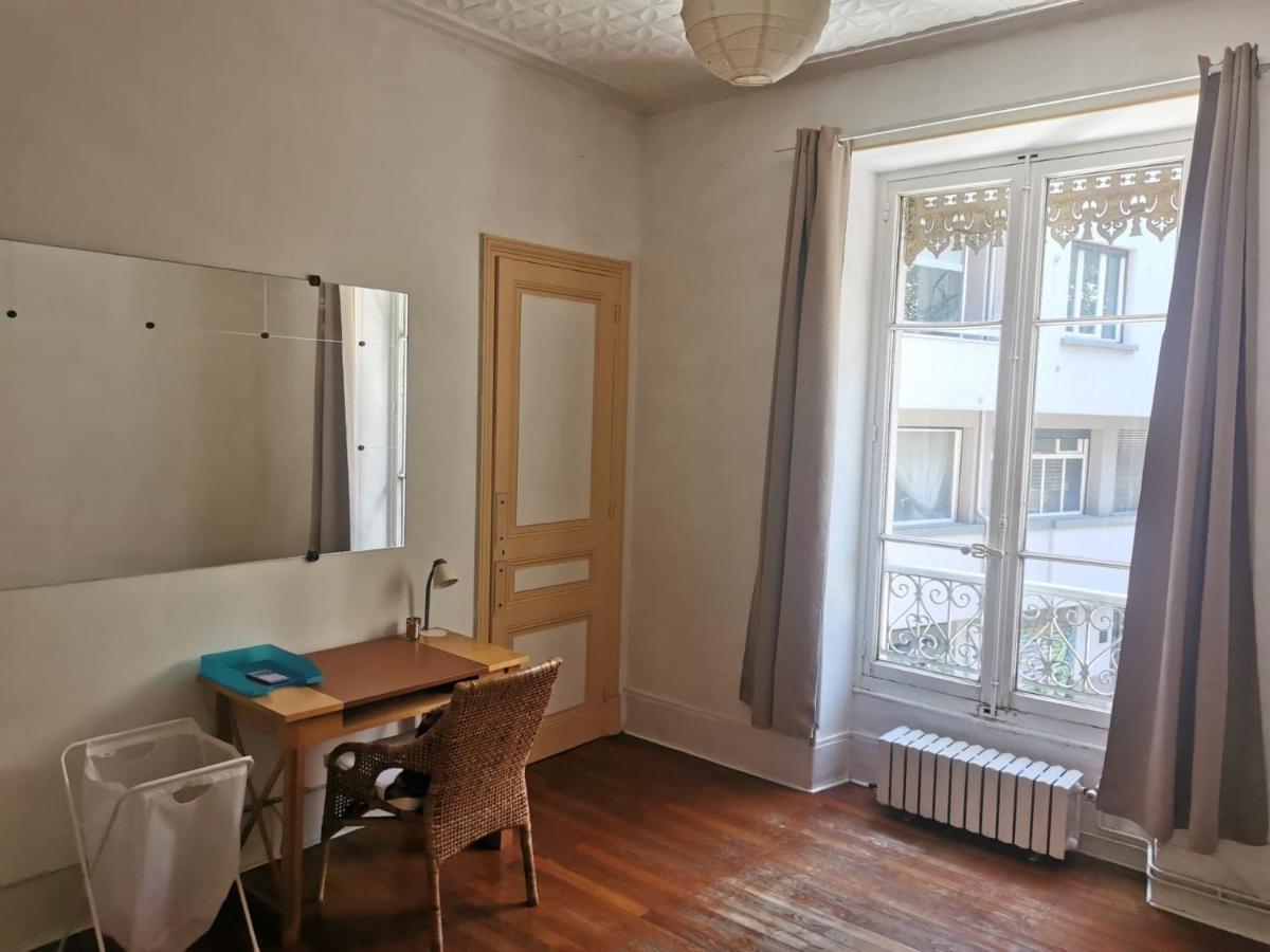 Bel Appartement Charme Ancien Dans Quartier Anime 그르노블 외부 사진